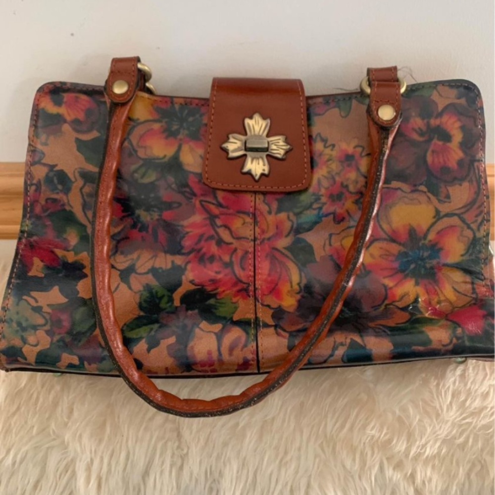 Patricia Nash purse